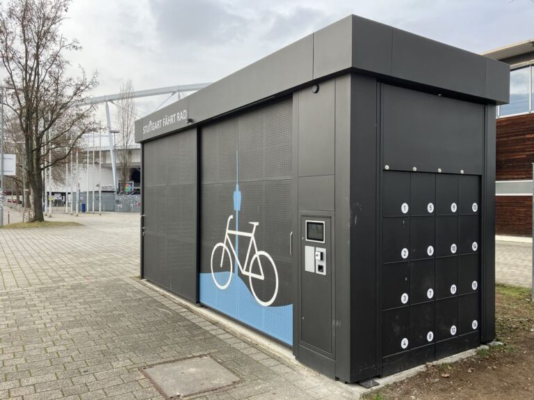Fahrradgarage am Haus des Sports in Bad Cannstatt